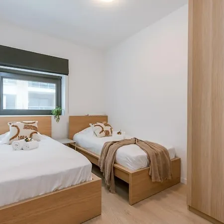 Huswell - Spacious House Close To The *