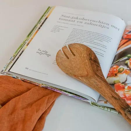 Huswell - Spacious House Close To The Holiday home Ostend