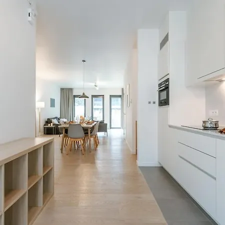 Casiola - Spacious House Close To The